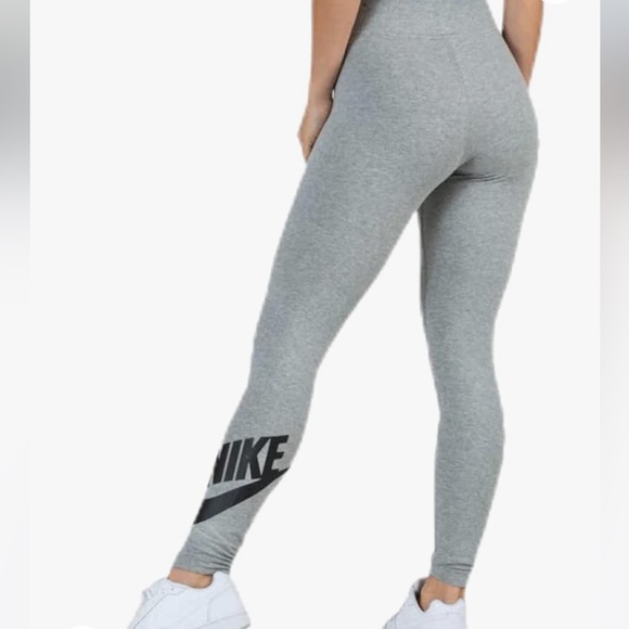 Nike Tights - Picture 6 of 10